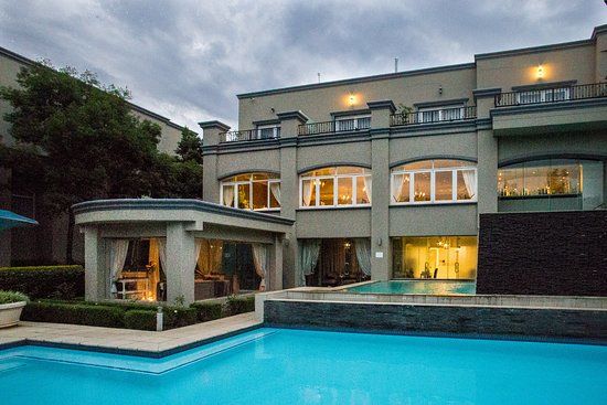 Camelot Spa at Marion on Nicol